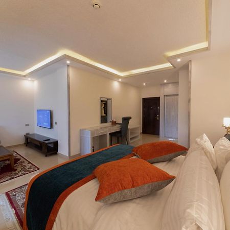 Petra Canyon Hotel วาดี มูซา ภายนอก รูปภาพ
