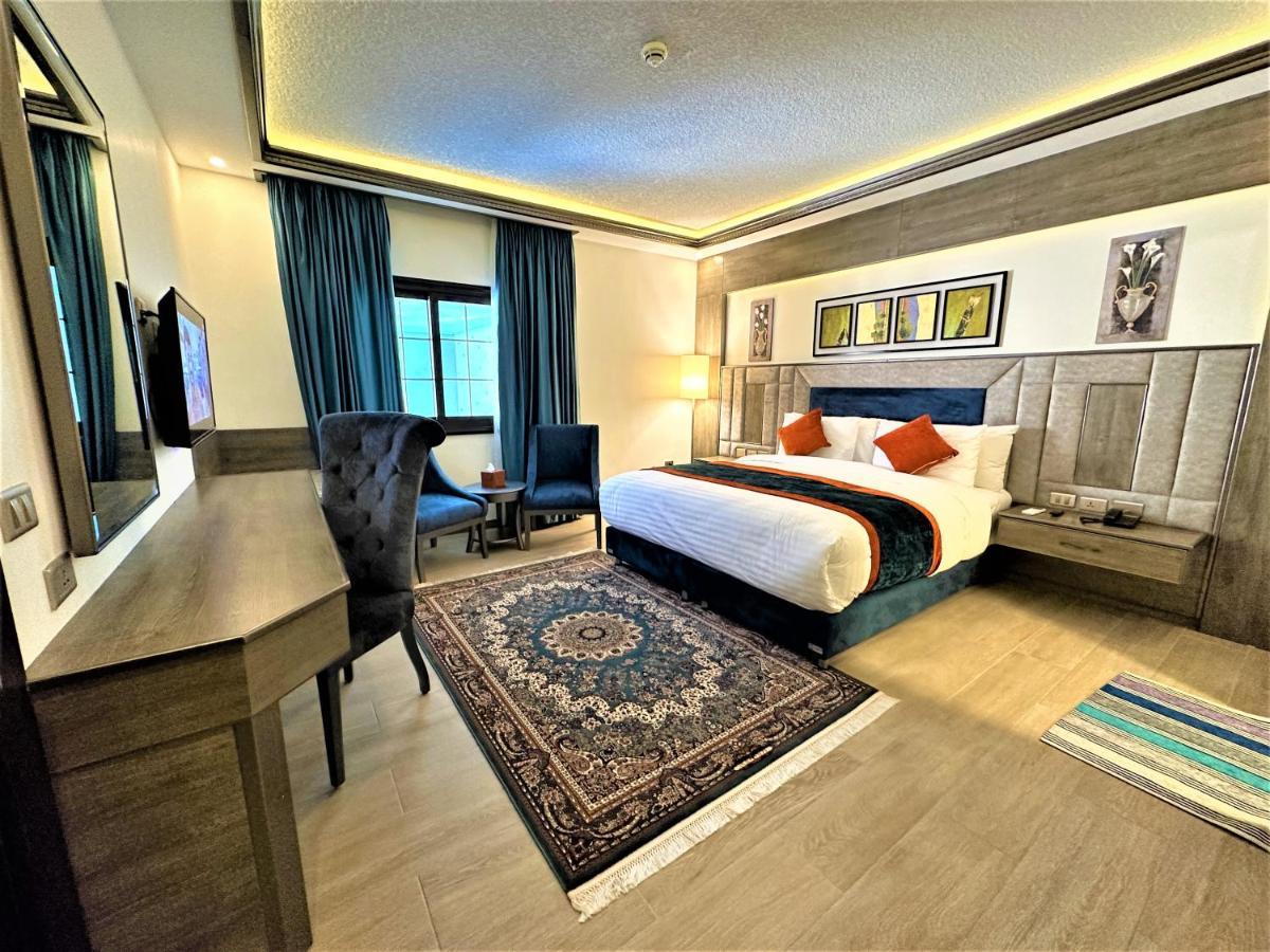 Petra Canyon Hotel วาดี มูซา ภายนอก รูปภาพ