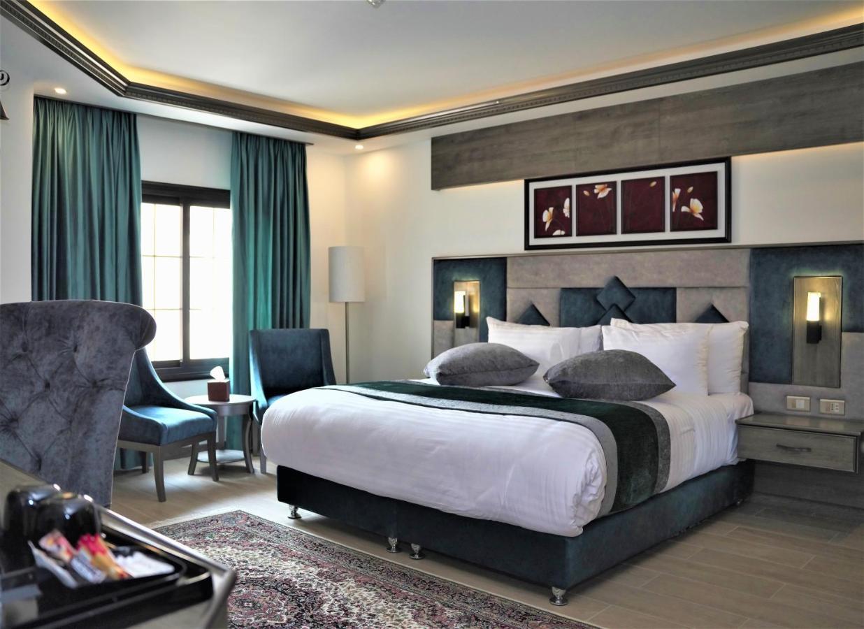 Petra Canyon Hotel วาดี มูซา ภายนอก รูปภาพ
