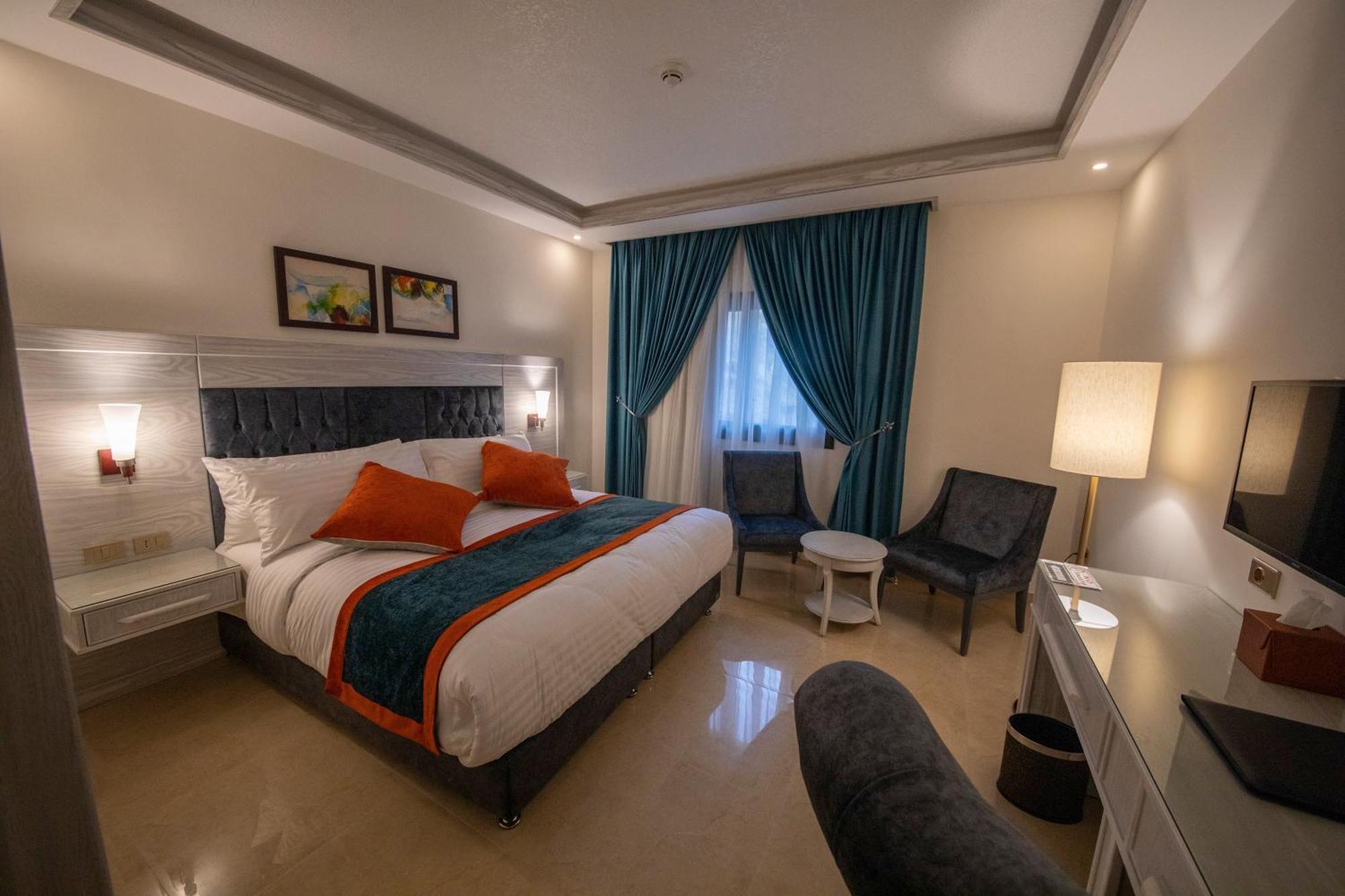 Petra Canyon Hotel วาดี มูซา ภายนอก รูปภาพ